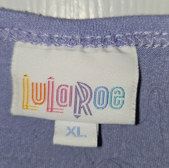 Lilac Lularoe tank top - Picture 3 of 4